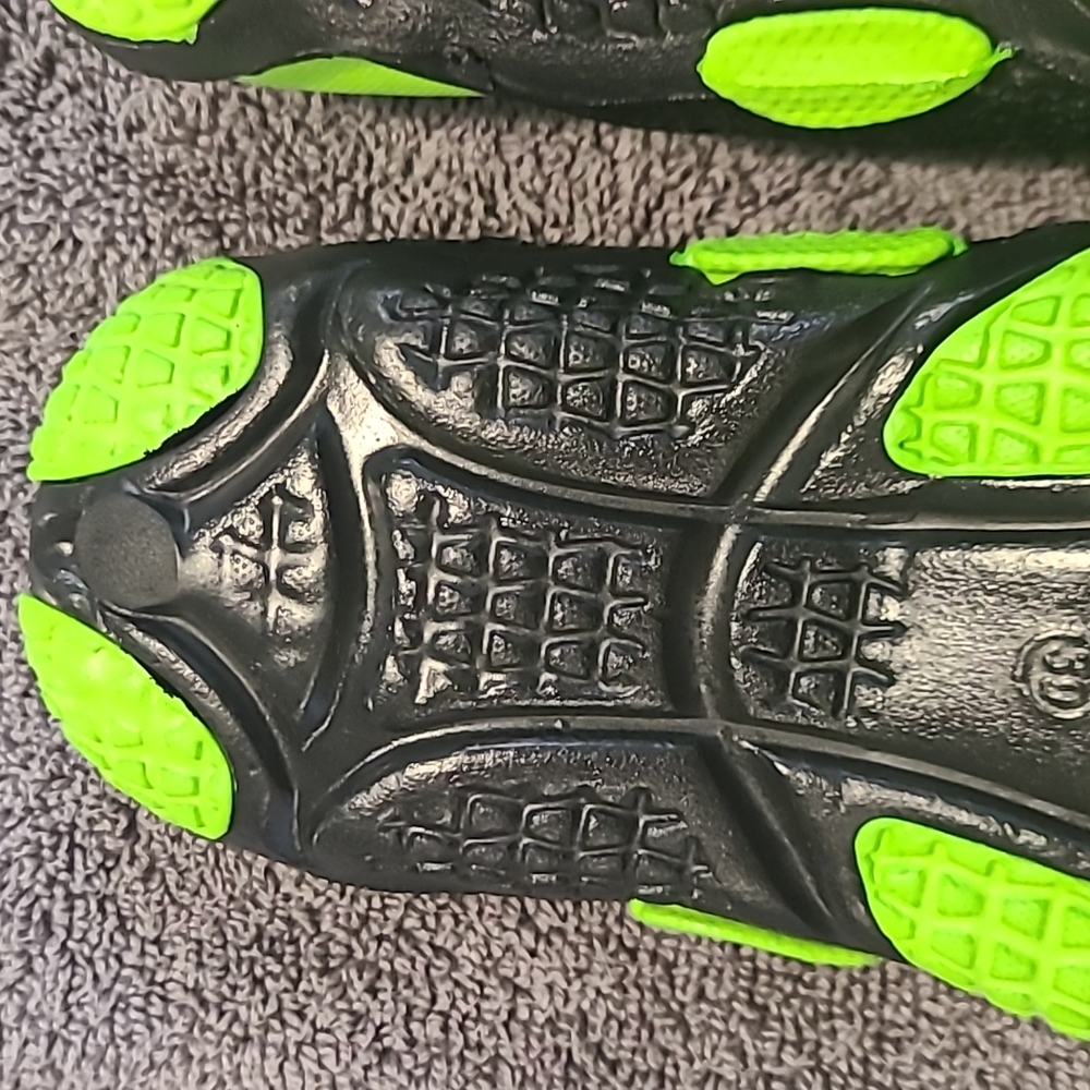Flip-flops green & black sandals - Picture 11 of 13
